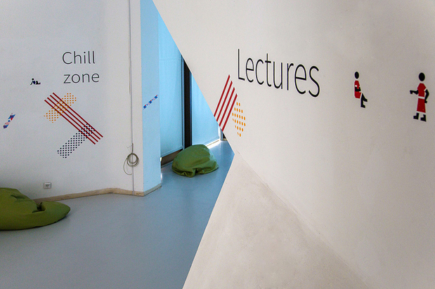 9603898785_d70a35a1e5_c